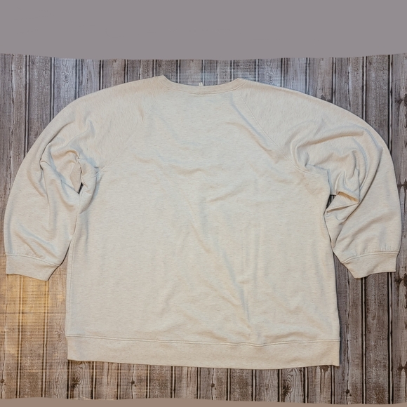 Cato Comfy & Cozy Beige Sweatshirt Size 22/24W - Picture 2 of 6